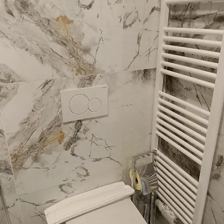 Apartment 14