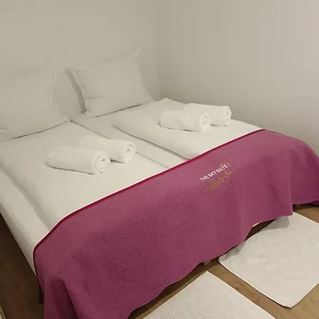 14 Apartment *